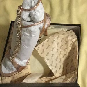 Rose metallic Sandal